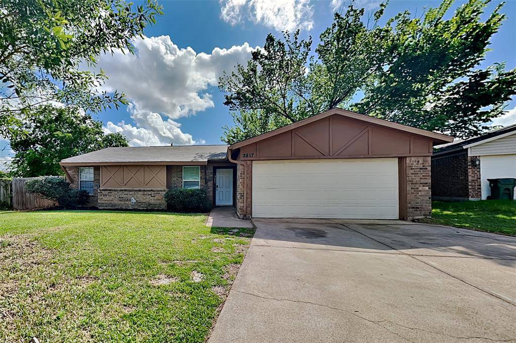 3817 Kippers Court, Arlington, TX 76016