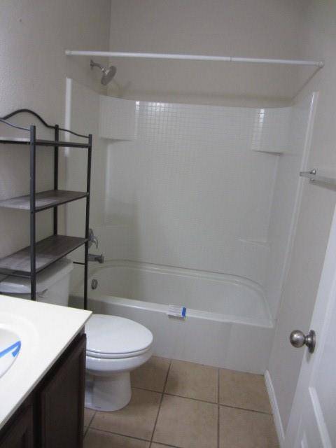 1227 Eagles Nest Trail, Krum, TX 76249