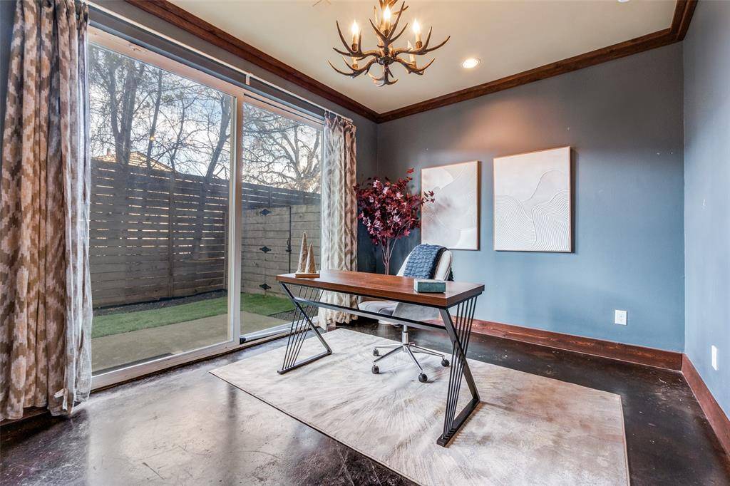 4610 Steel Street, Dallas, TX 75219