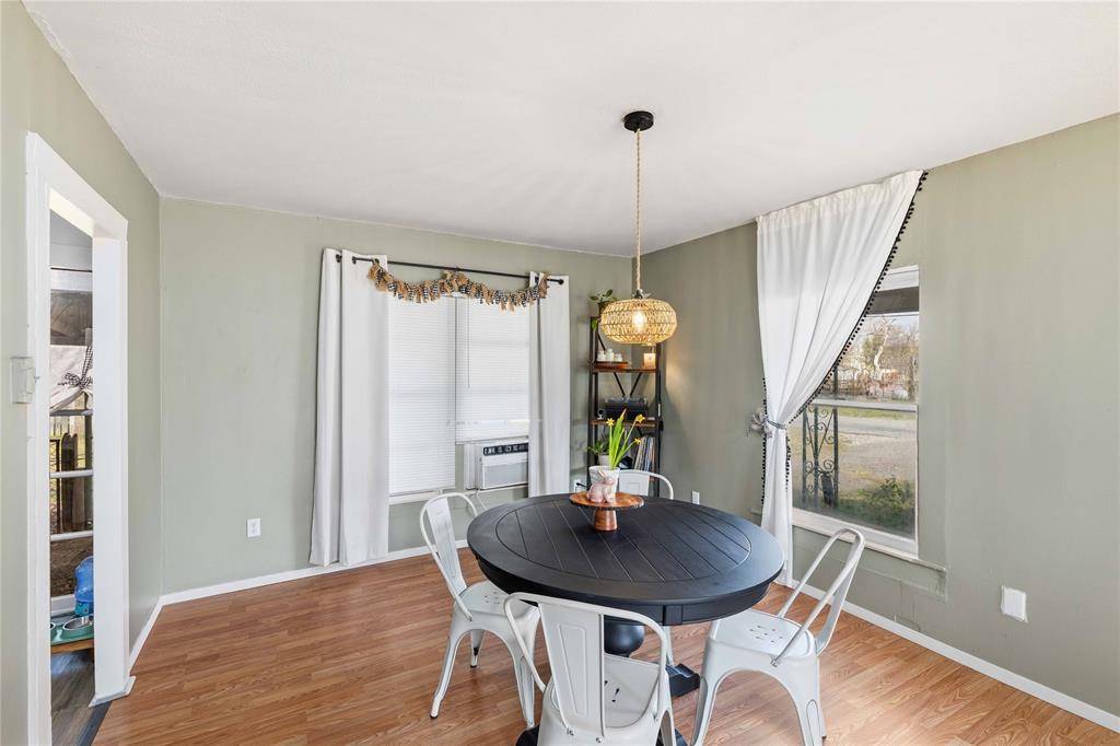 540 NE 1st Street, Cross Plains, TX 76443