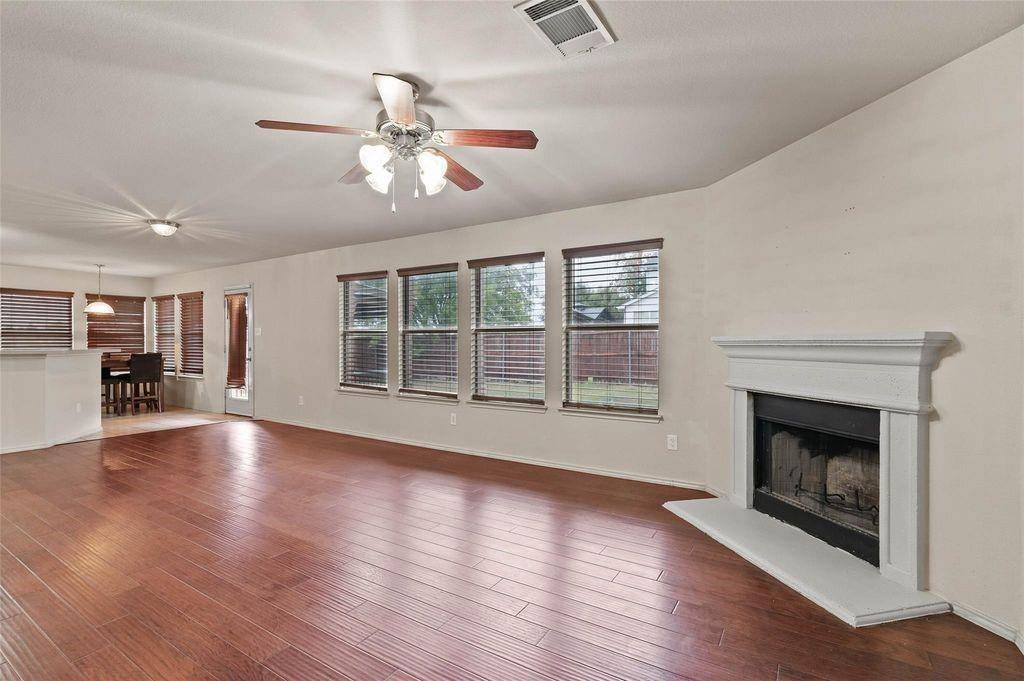 1000 Lake Trail Drive, Little Elm, TX 75068