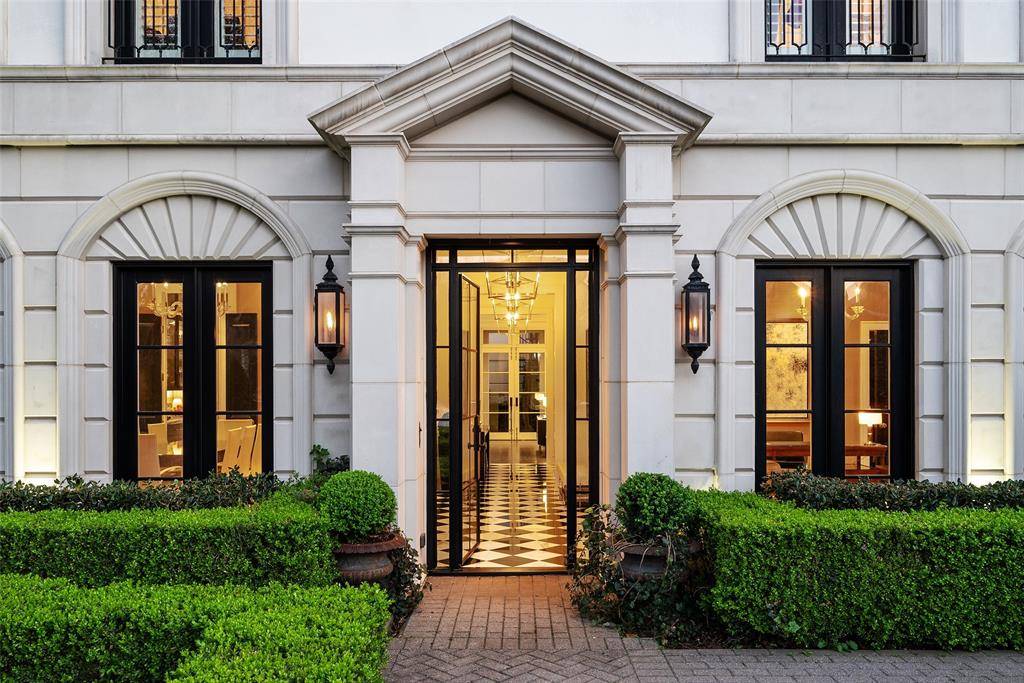 4357 Potomac Avenue, University Park, TX 75205