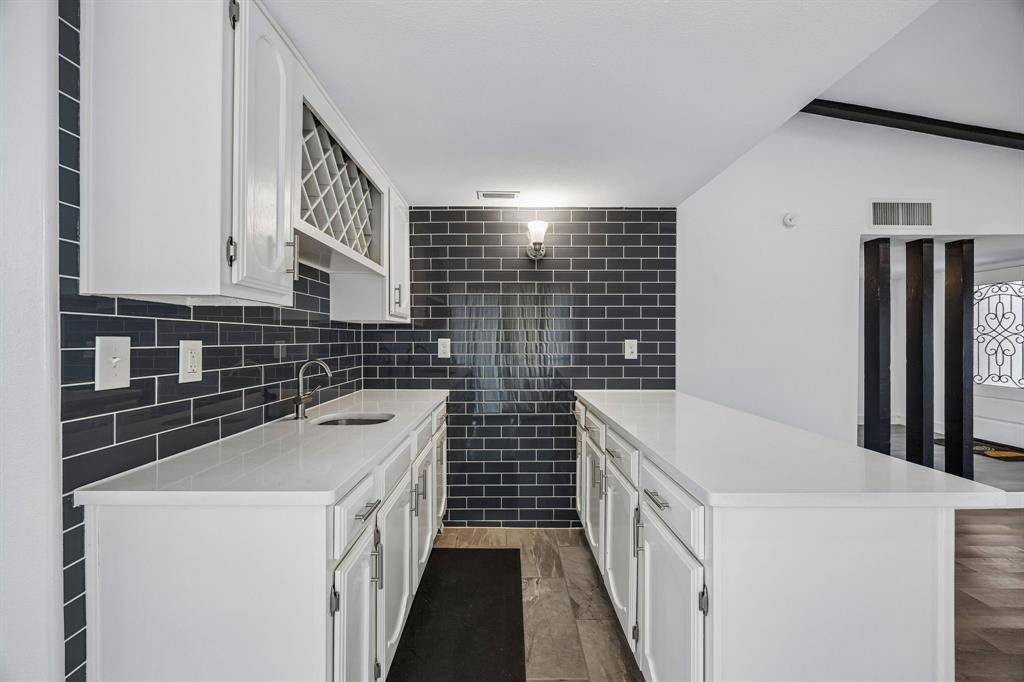 11759 Kilkirk Lane, Dallas, TX 75228