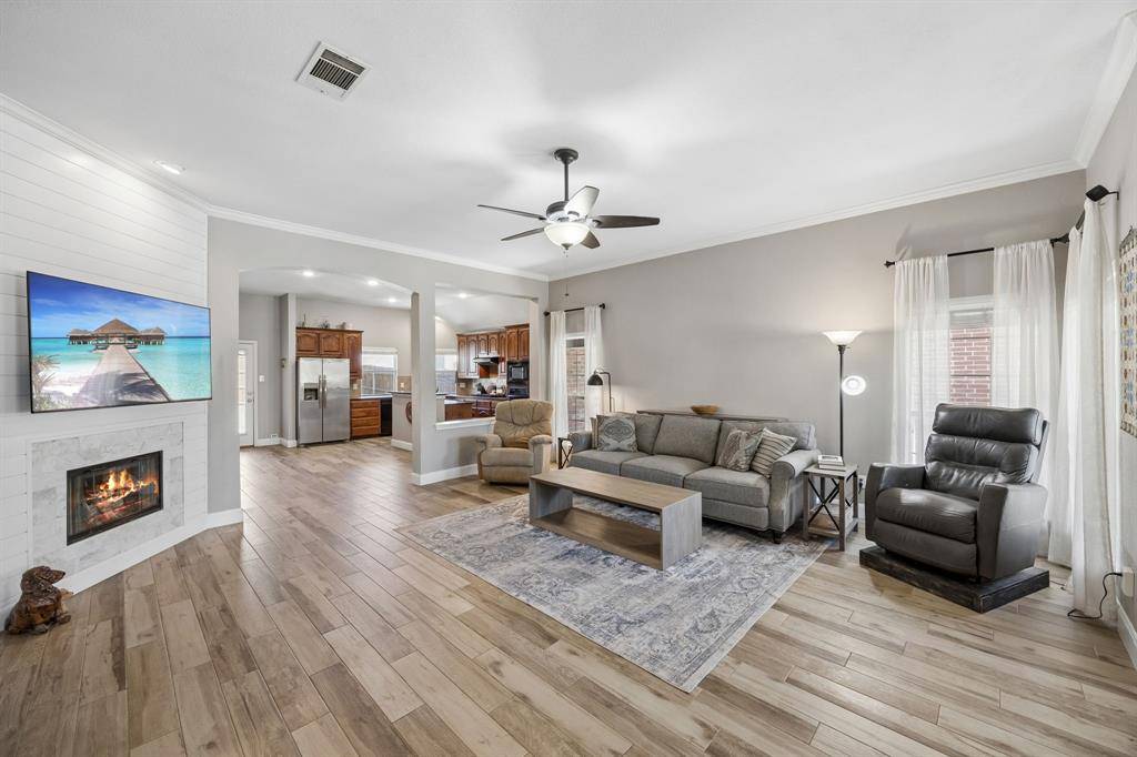 4133 Drexmore Road, Fort Worth, TX 76244