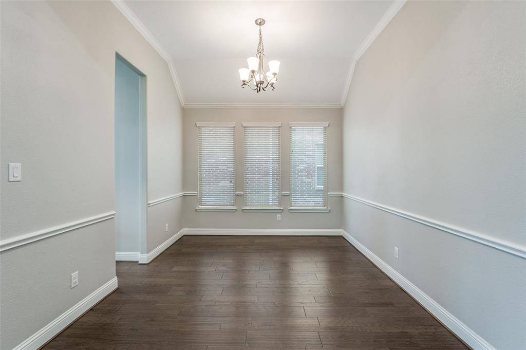 8042 Acoma Lane, Dallas, TX 75252