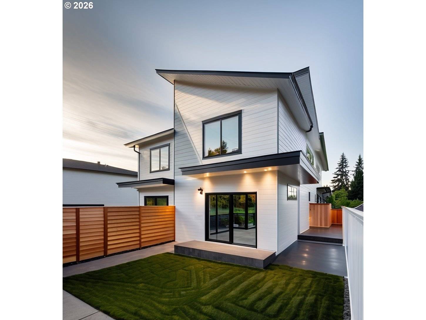 2020 SE 34TH AVE, Portland, OR 97214