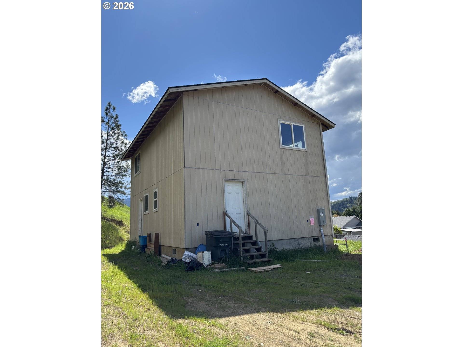 1336 NE SIMPSON LN, Myrtle Creek, OR 97457