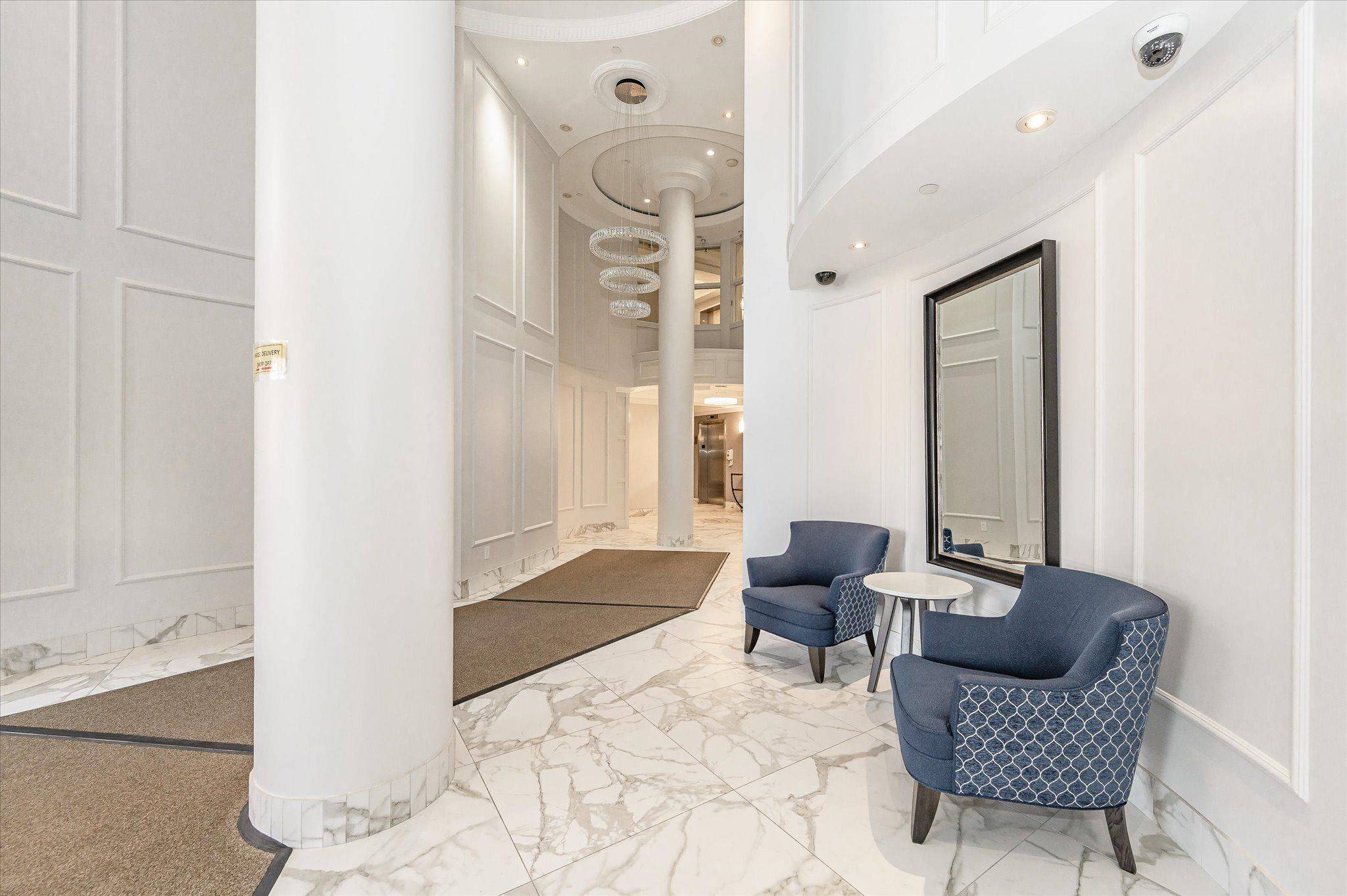 40 Old Mill RD #804, Oakville, ON L6J 7W2