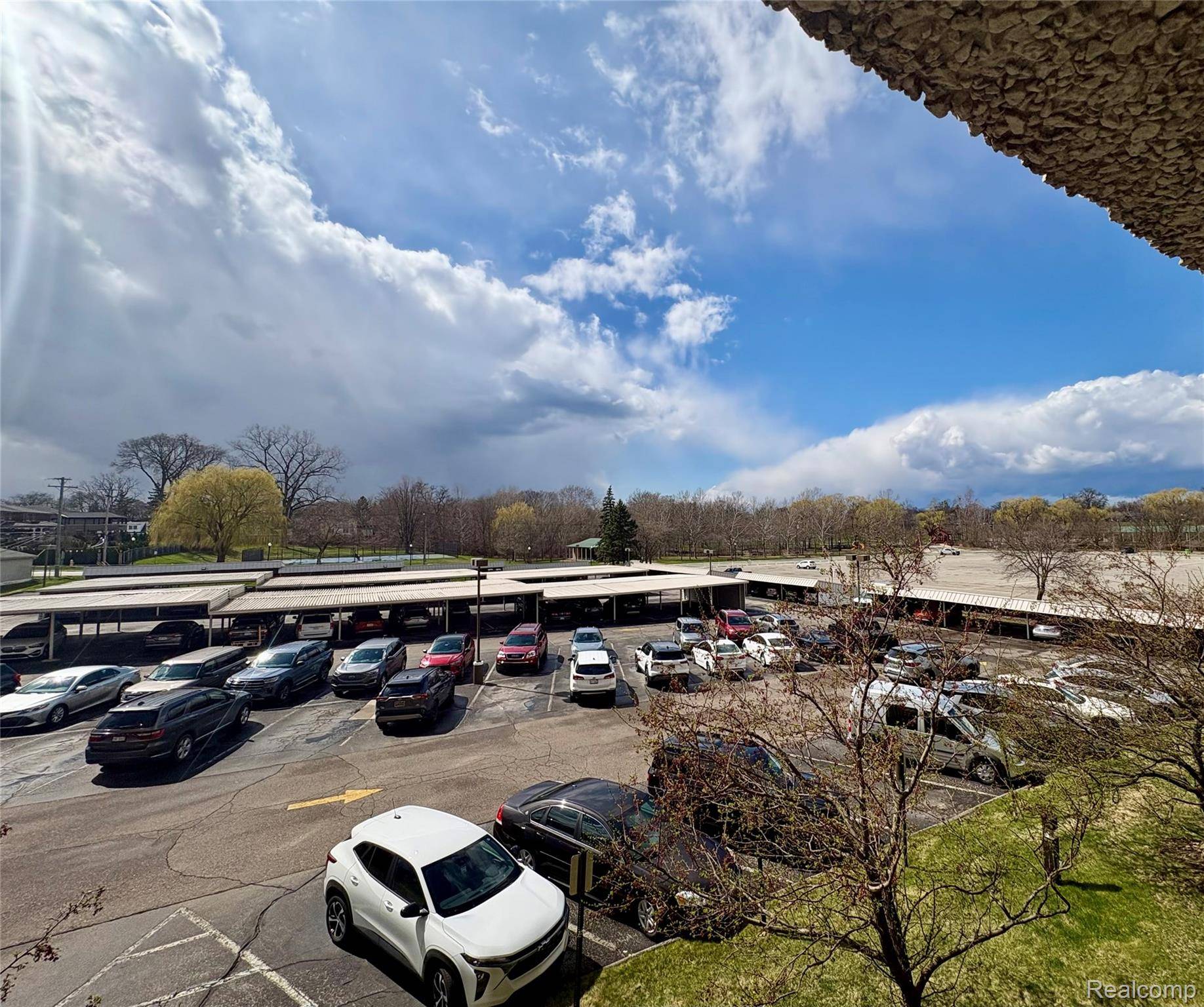 21800 Morley AVE #112, Dearborn, MI 48124