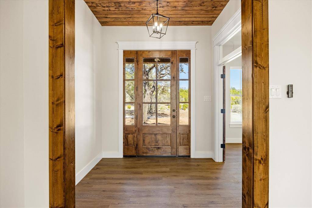 410 Hidden Lake, Bluff Dale, TX 76433