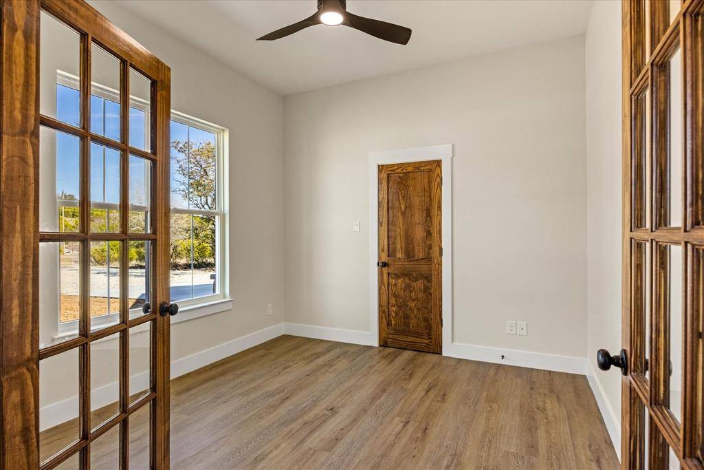 410 Hidden Lake, Bluff Dale, TX 76433