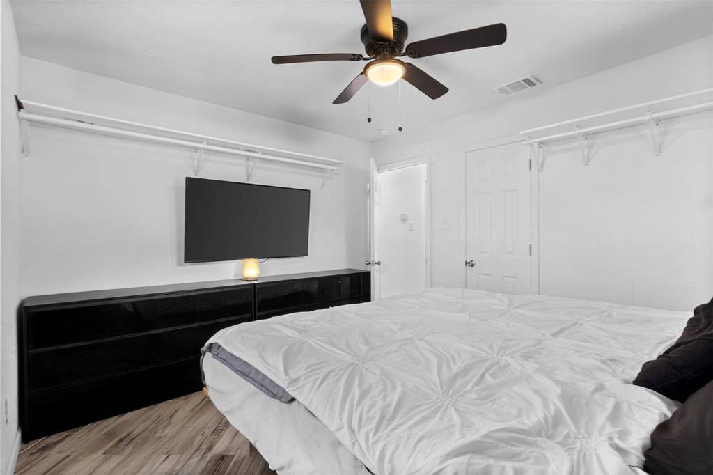 1035 Warden Street, Benbrook, TX 76126