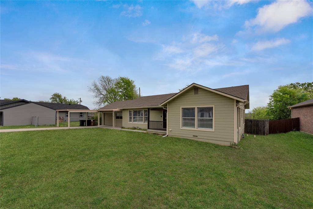 400 Veatch Street, Joshua, TX 76058