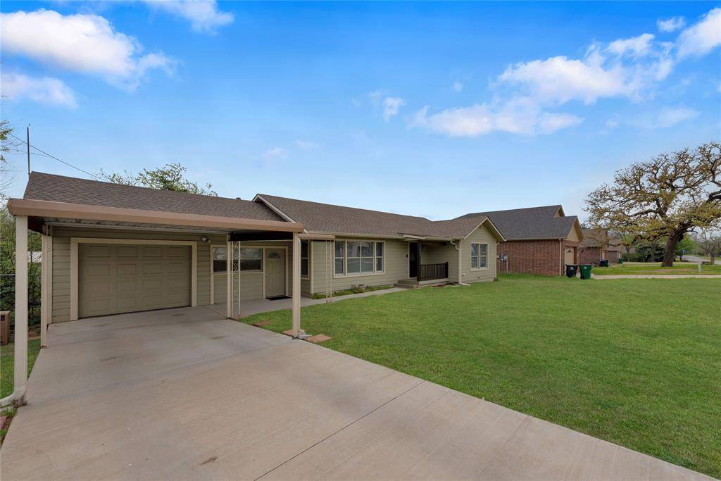 400 Veatch Street, Joshua, TX 76058
