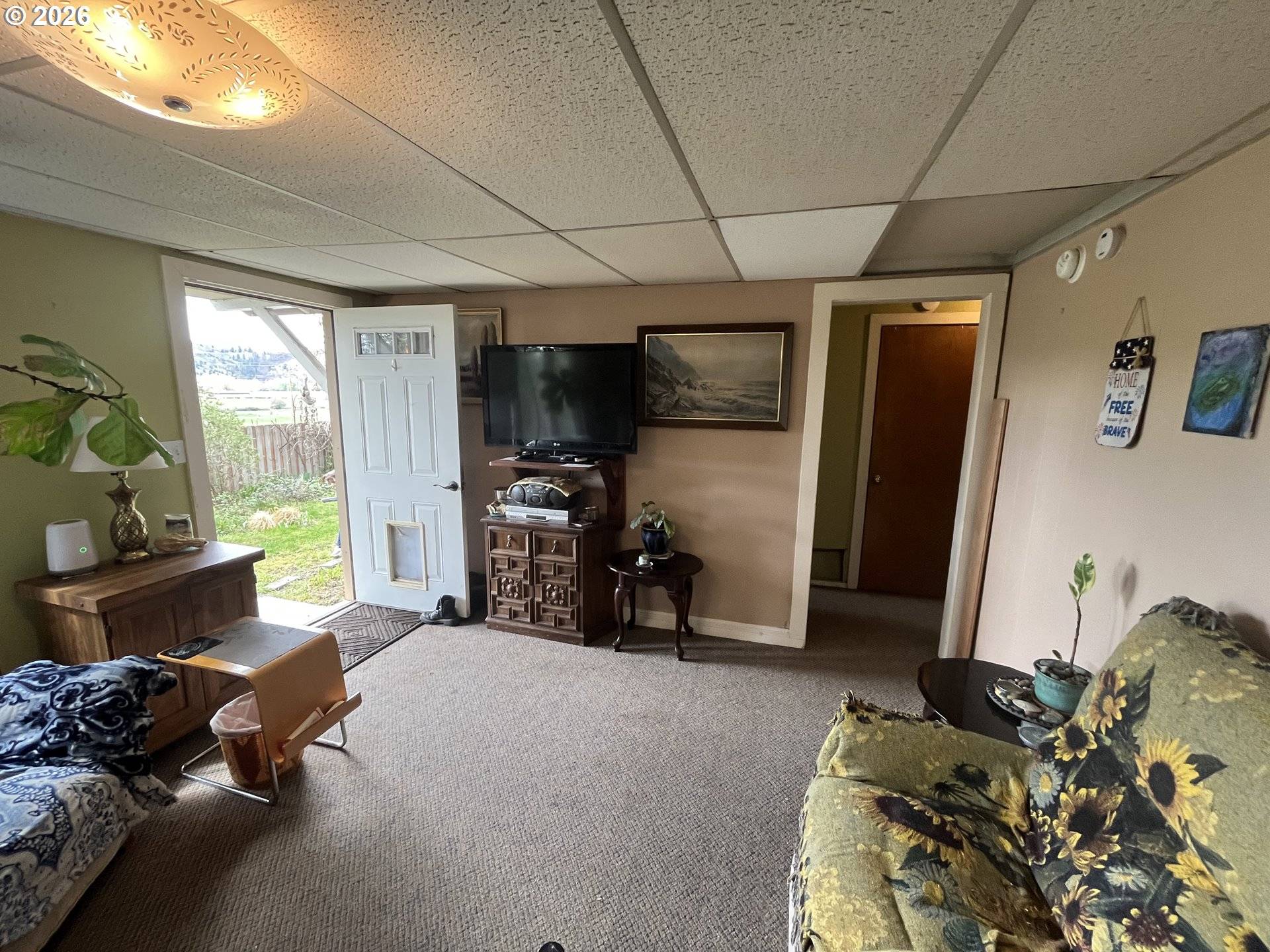 82807 HIGHWAY 216, Tygh Valley, OR 97063