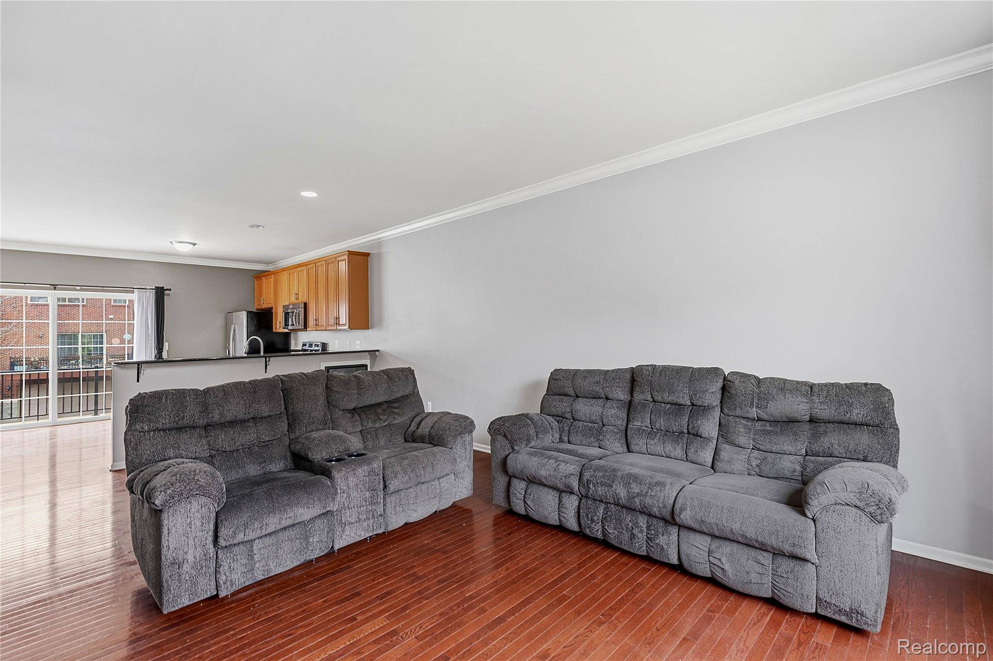 53106 Celtic DR, Shelby Charter Township, MI 48315