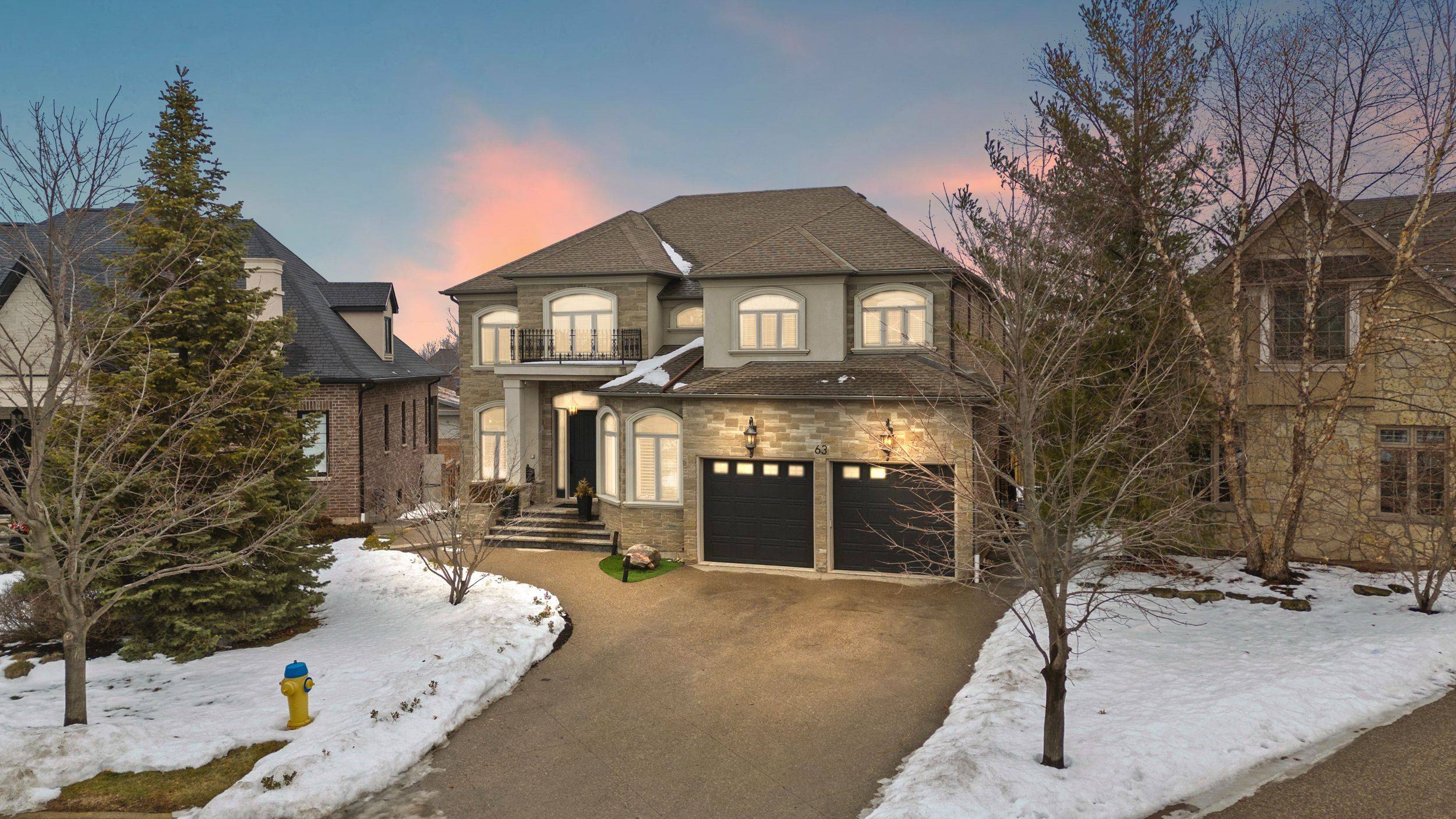 63 Terrace DR, Grimsby, ON L3M 1B6