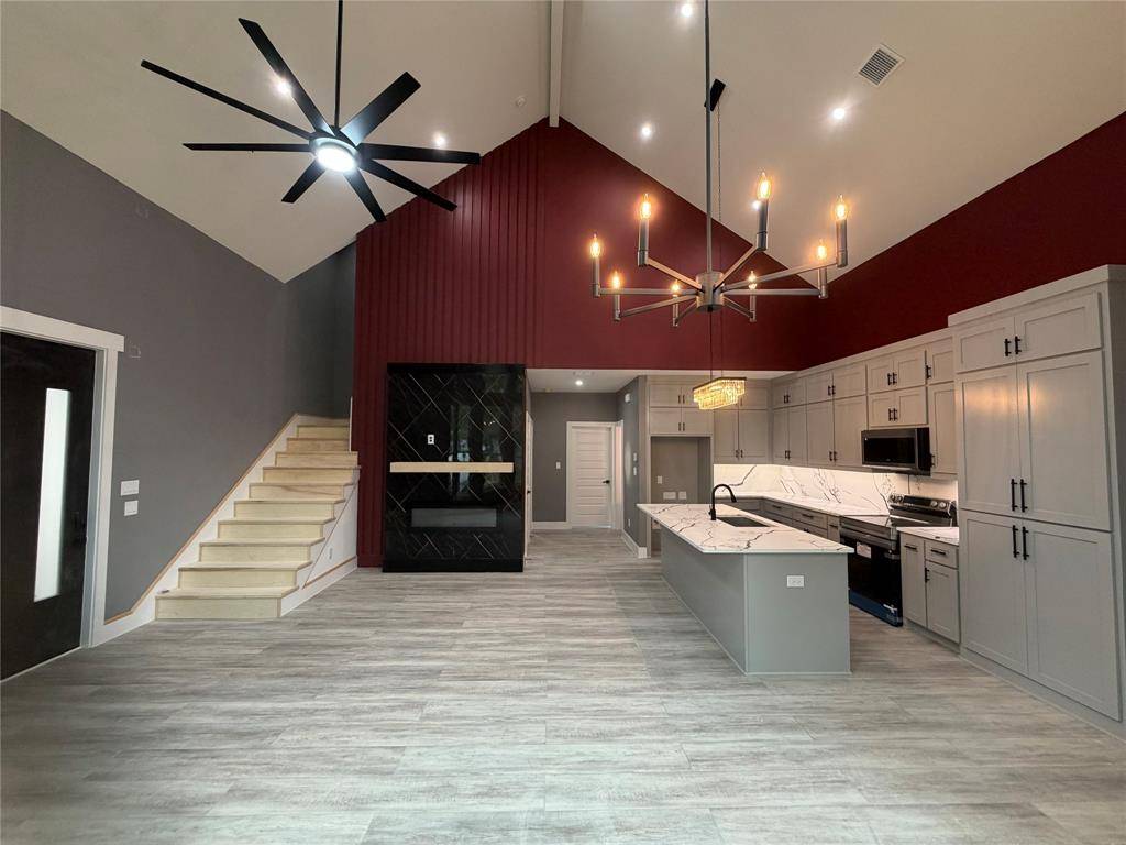 199 Seagrove Lane, Quinlan, TX 75474