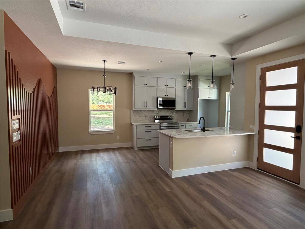 123 Seagrove Lane, Quinlan, TX 75474