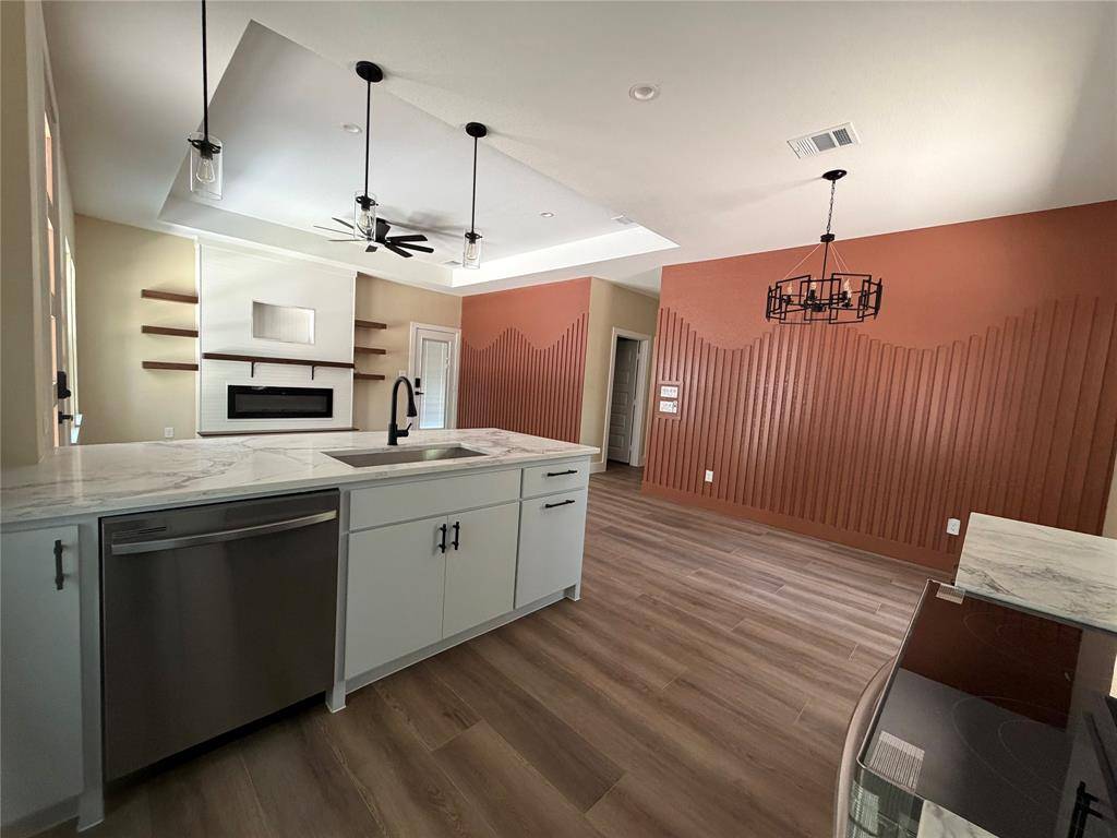 123 Seagrove Lane, Quinlan, TX 75474