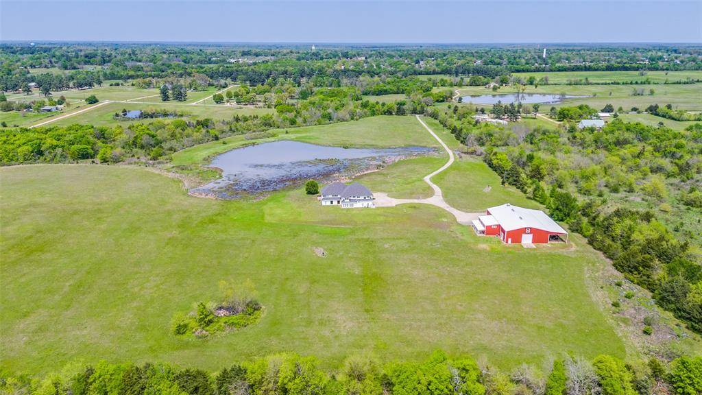 6100 Old Clarksville Road, Reno, TX 75462