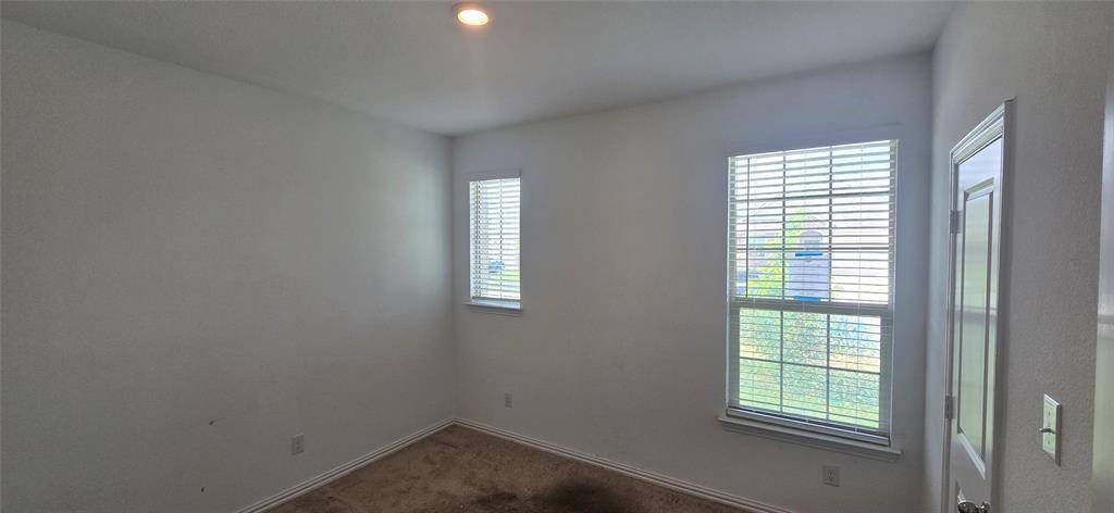 6952 Falconer Way, Fort Worth, TX 76179