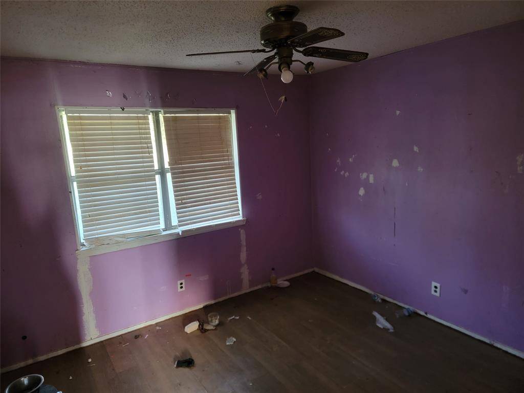 778 County Road 1345, Clarksville, TX 75426