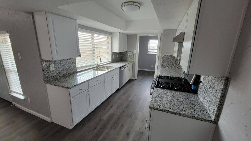 5144 Reed Drive, The Colony, TX 75056