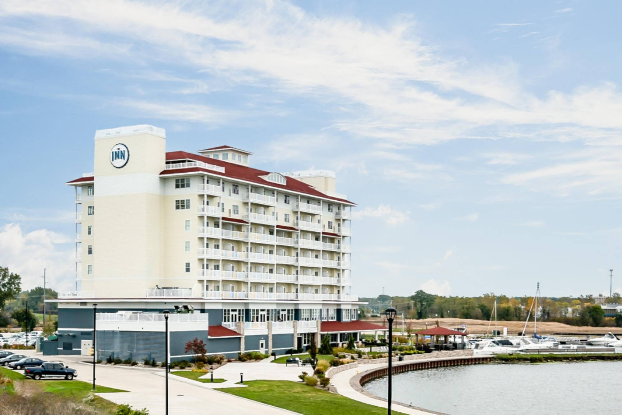 800 Whitwam DR #5 & 5A, St. Joseph City, MI 49085