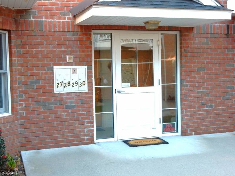 28 JANES DR. #28, Hackettstown Town, NJ 07840