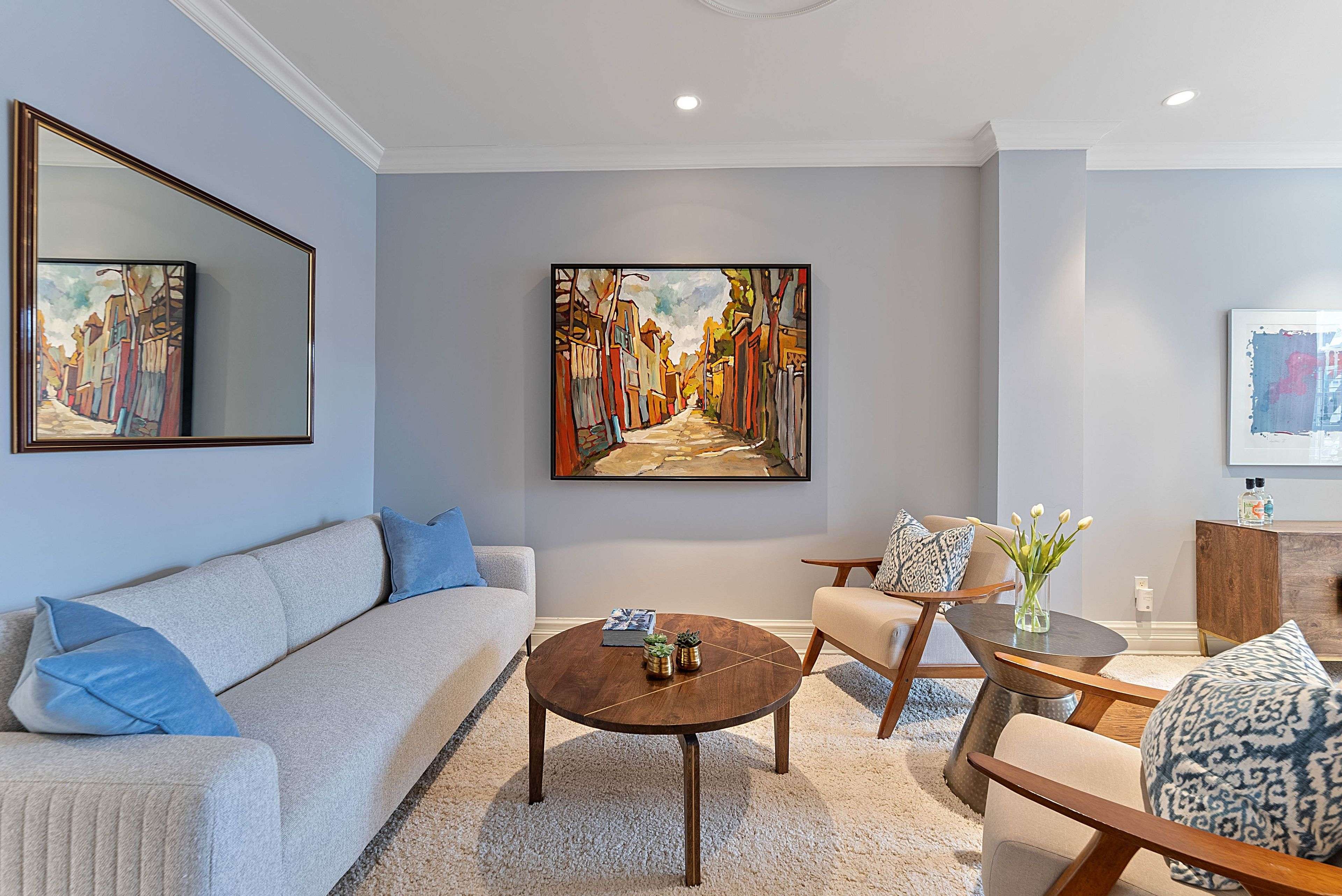 21 Castlefield AVE, Toronto C03, ON M4R 1G3