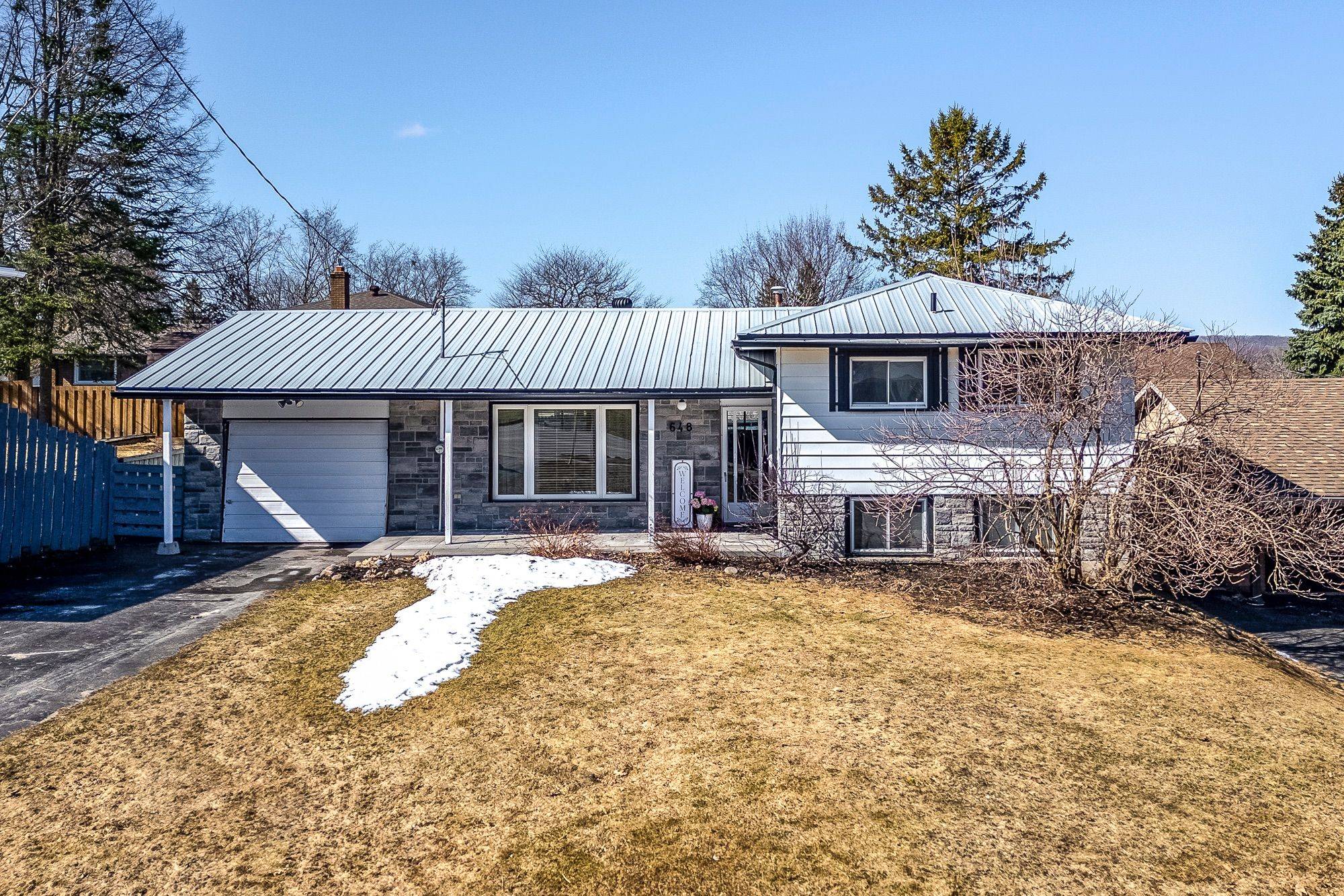 648 Manly ST, Midland, ON L4R 3G5