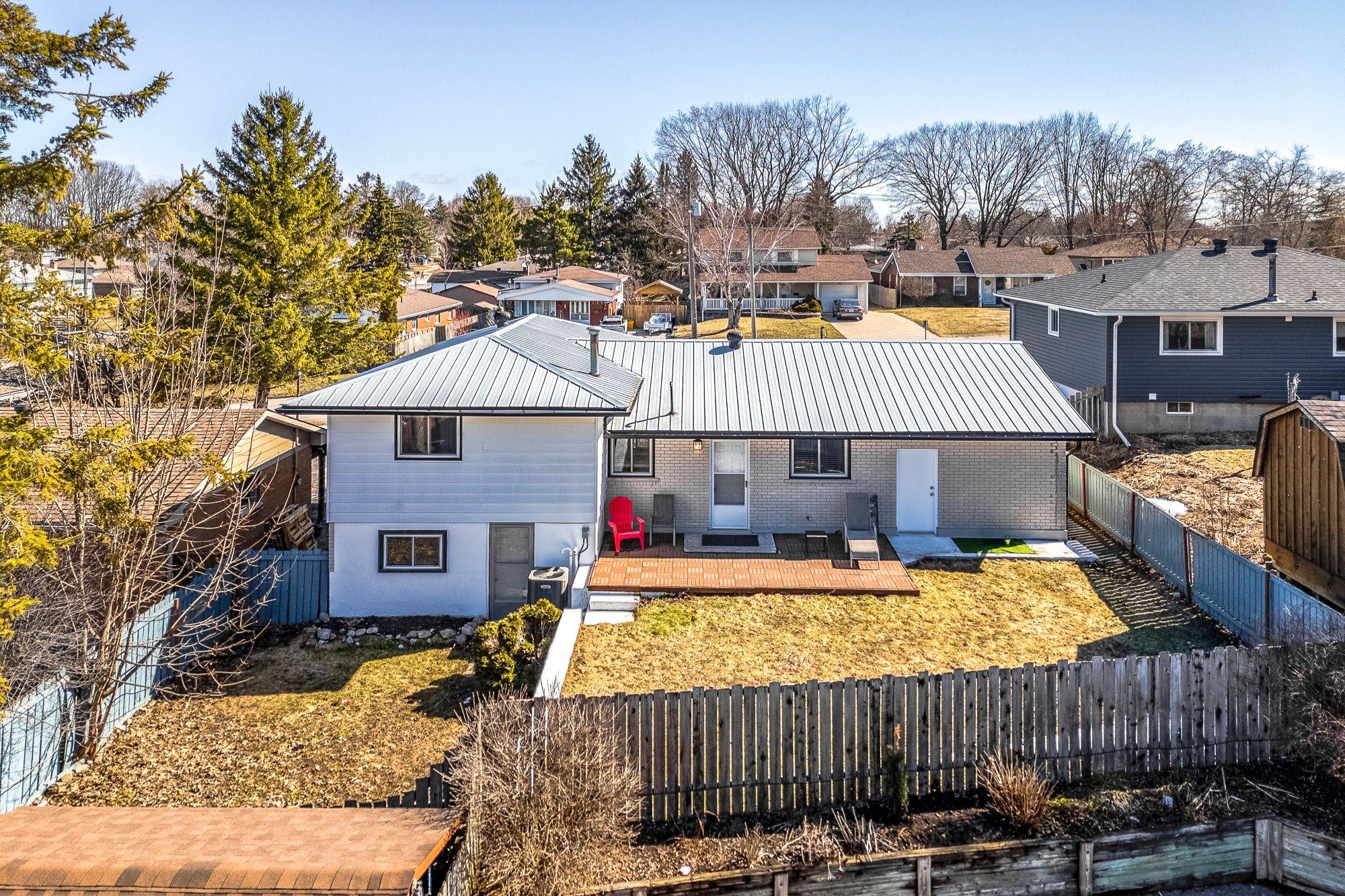 648 Manly ST, Midland, ON L4R 3G5