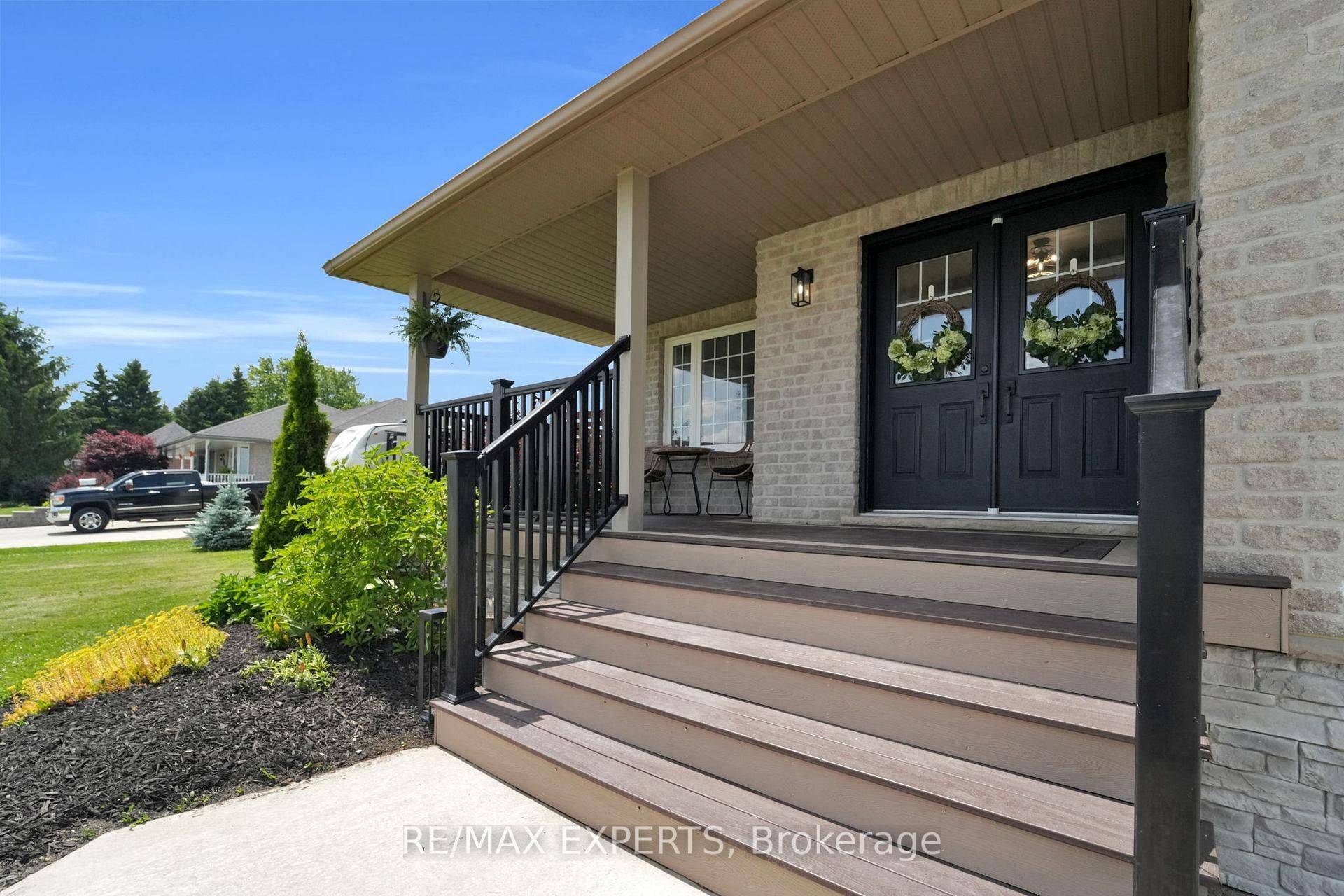 46 Scenic DR, Mapleton, ON N0G 1P0