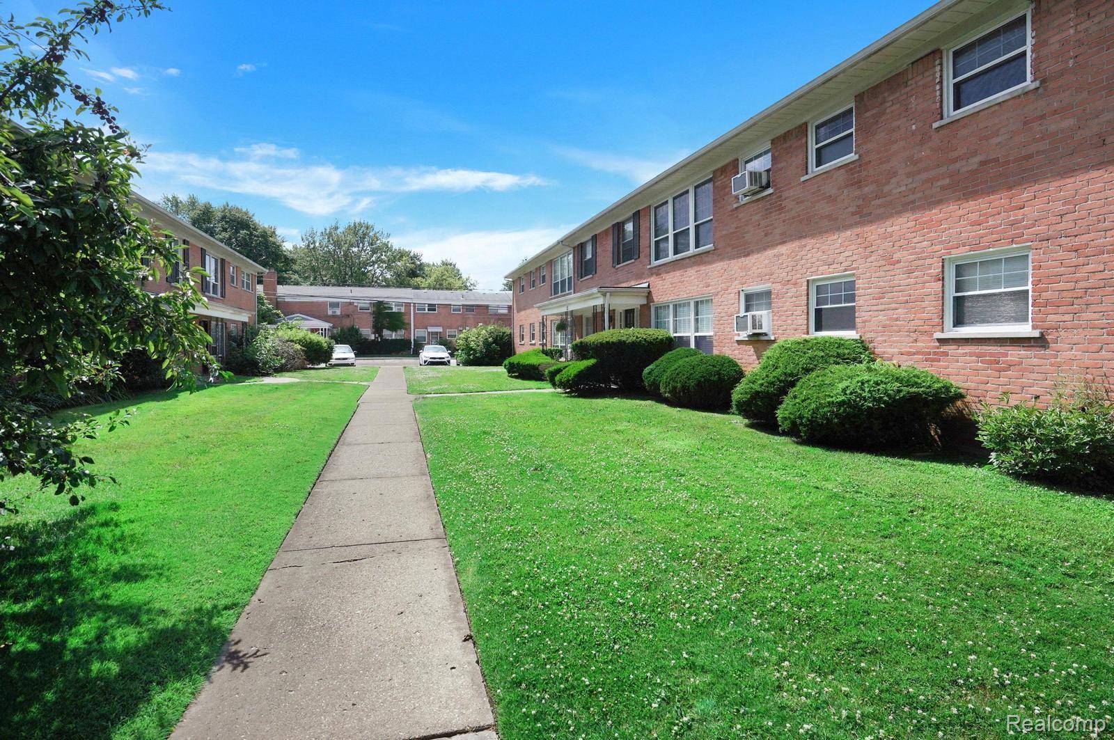 3225 Benjamin AVE #3, Royal Oak, MI 48073