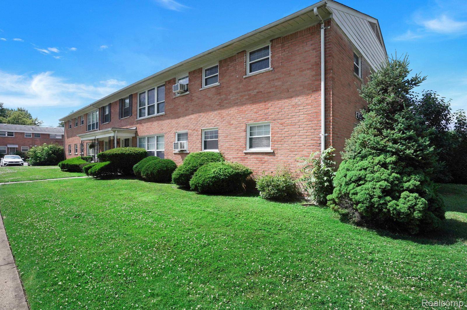 3225 Benjamin AVE #3, Royal Oak, MI 48073