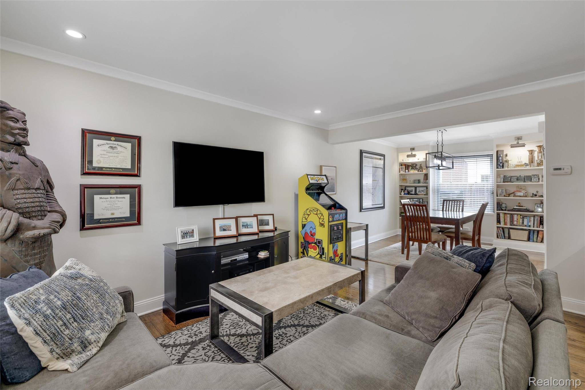 723 N Old Woodward AVE #5, Birmingham, MI 48009