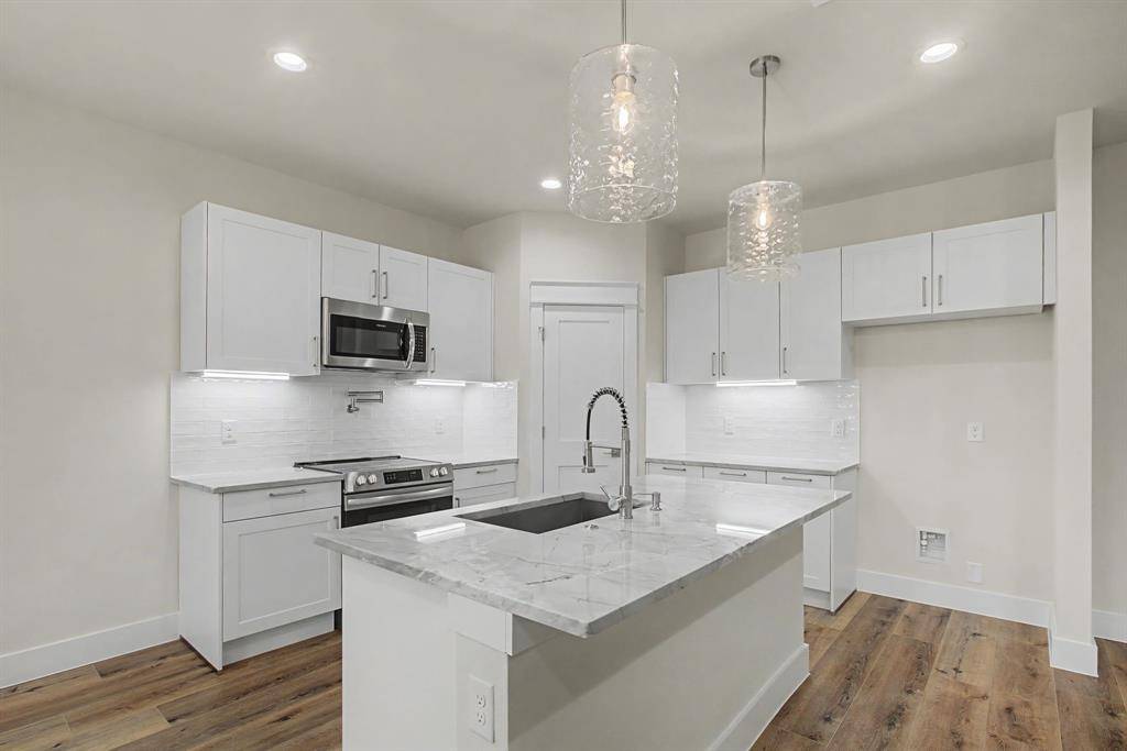 4125 S Denley Drive, Dallas, TX 75216