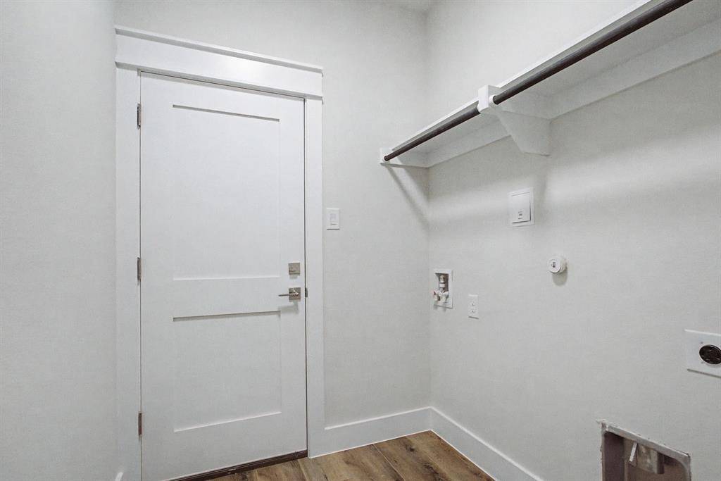 4125 S Denley Drive, Dallas, TX 75216