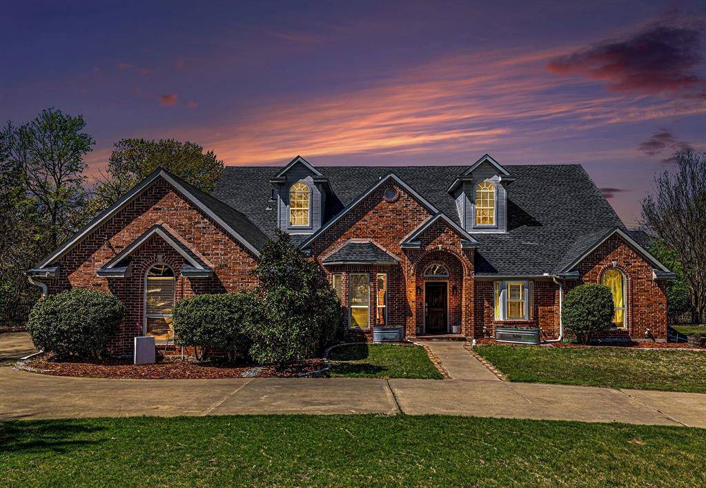 767 Farrar Road, Waxahachie, TX 75165