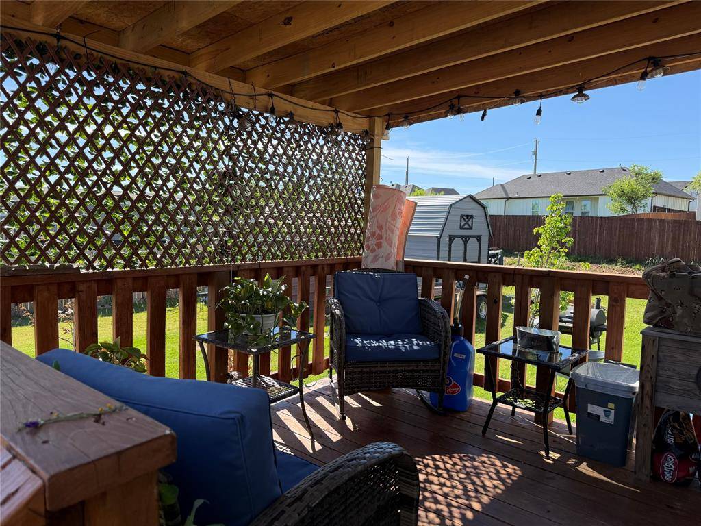 233 Overland Trail, Bridgeport, TX 76426