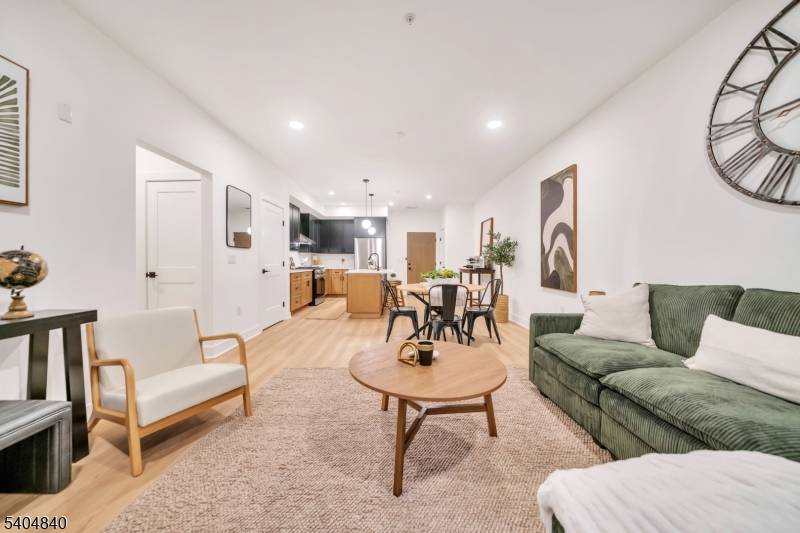 20 Encampment Ct U207 #207, Montville Twp., NJ 07082