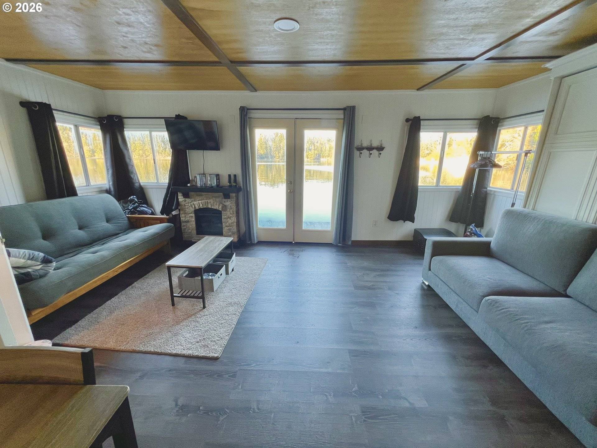 515 N TENMILE, Lakeside, OR 97449