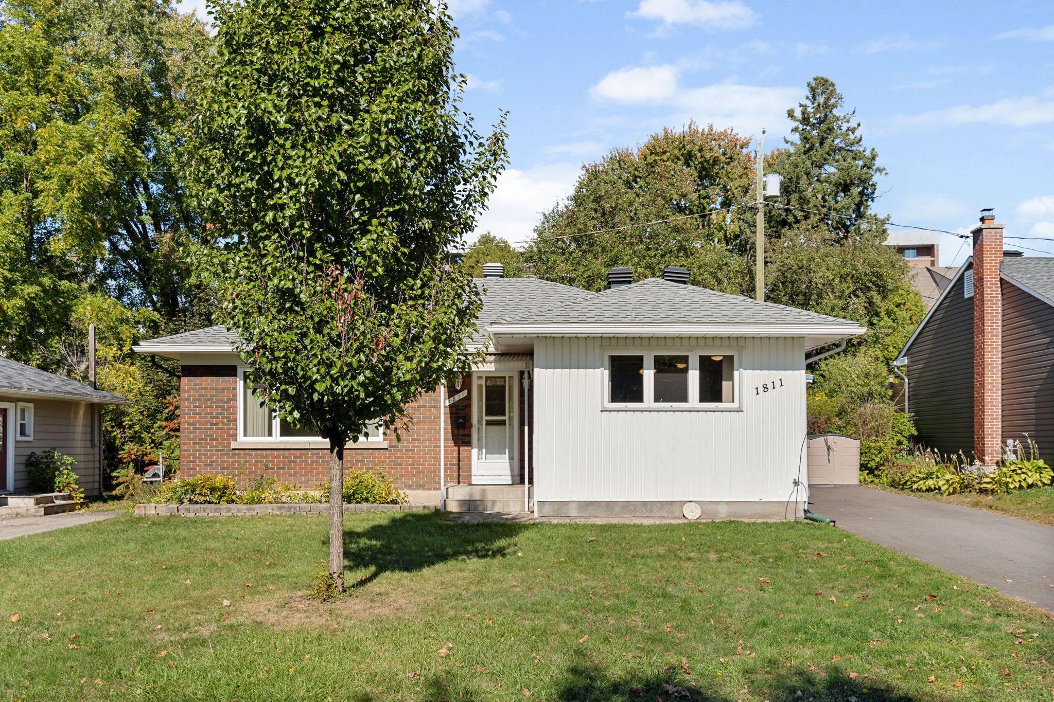1811 Hutton AVE, Elmvale Acres And Area, ON K1G 1M1