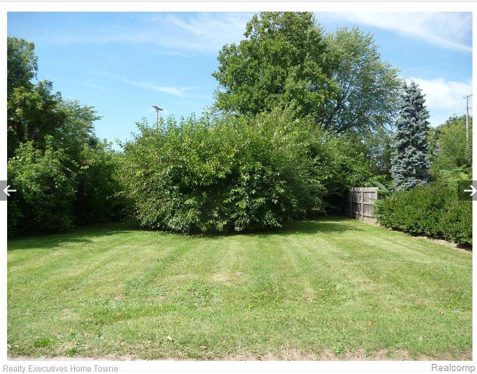 235 N MARY ST, Marine City, MI 48039