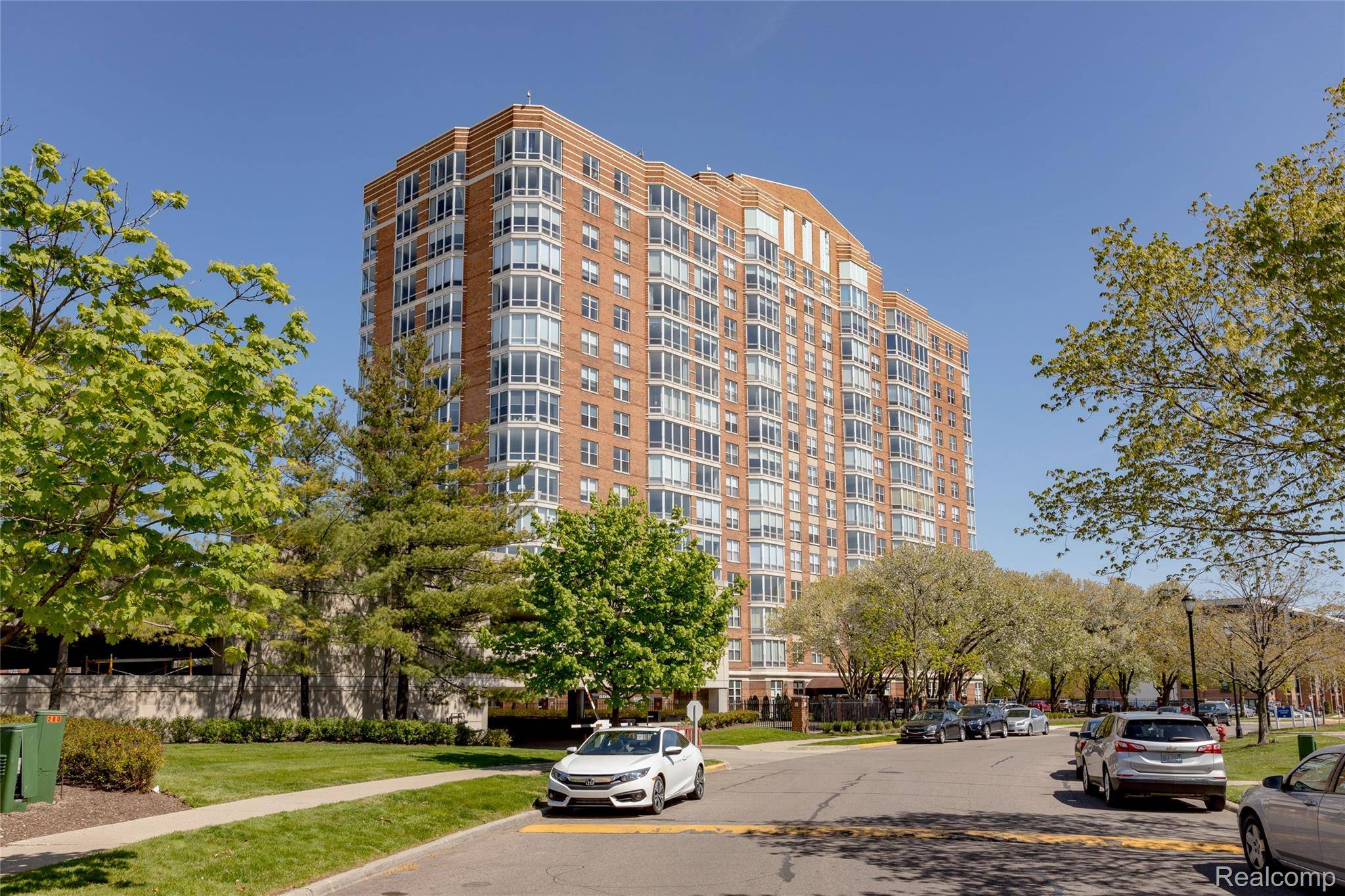 250 E Harbortown DR #508, Detroit, MI 48207