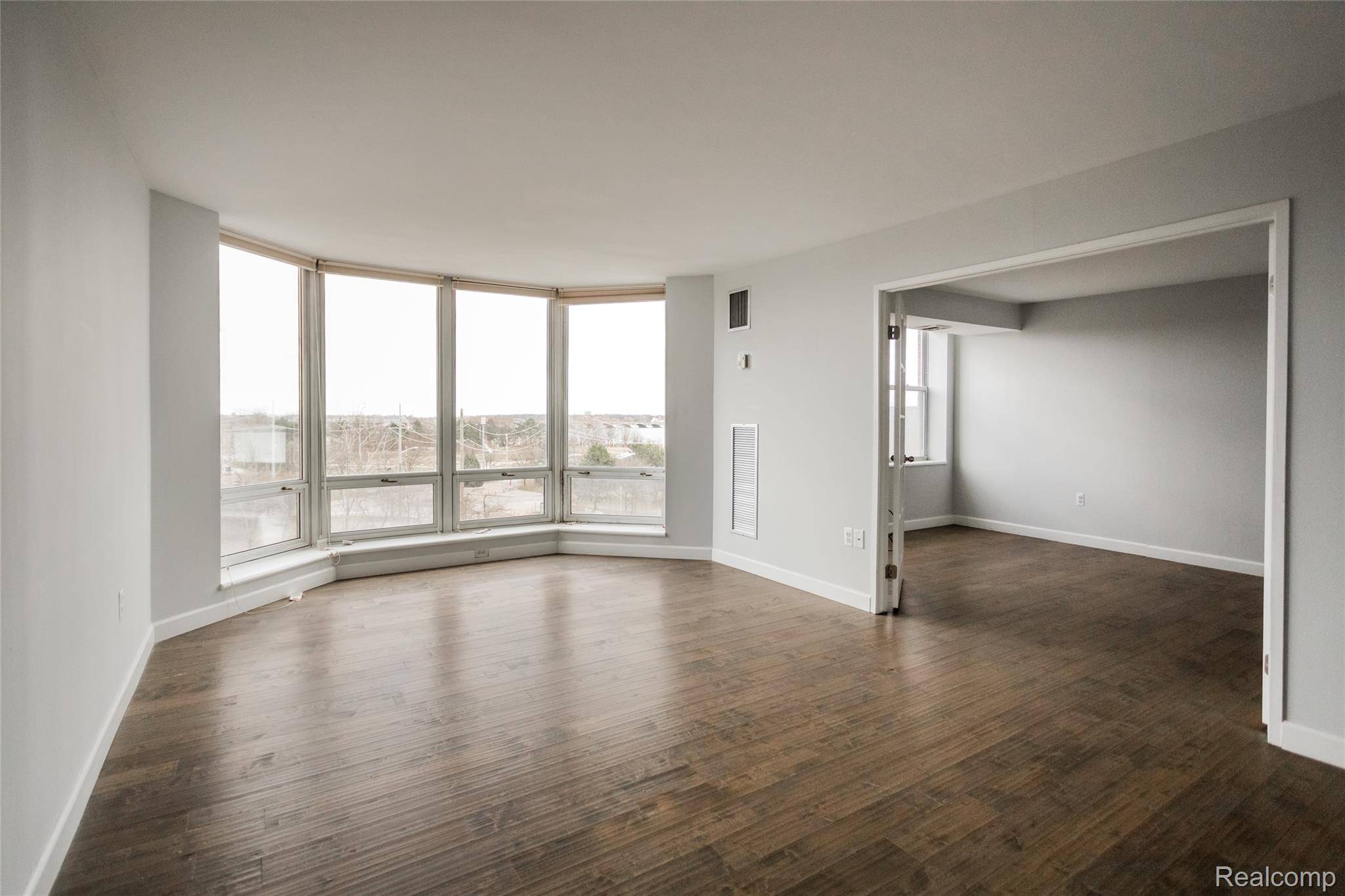 250 E Harbortown DR #508, Detroit, MI 48207