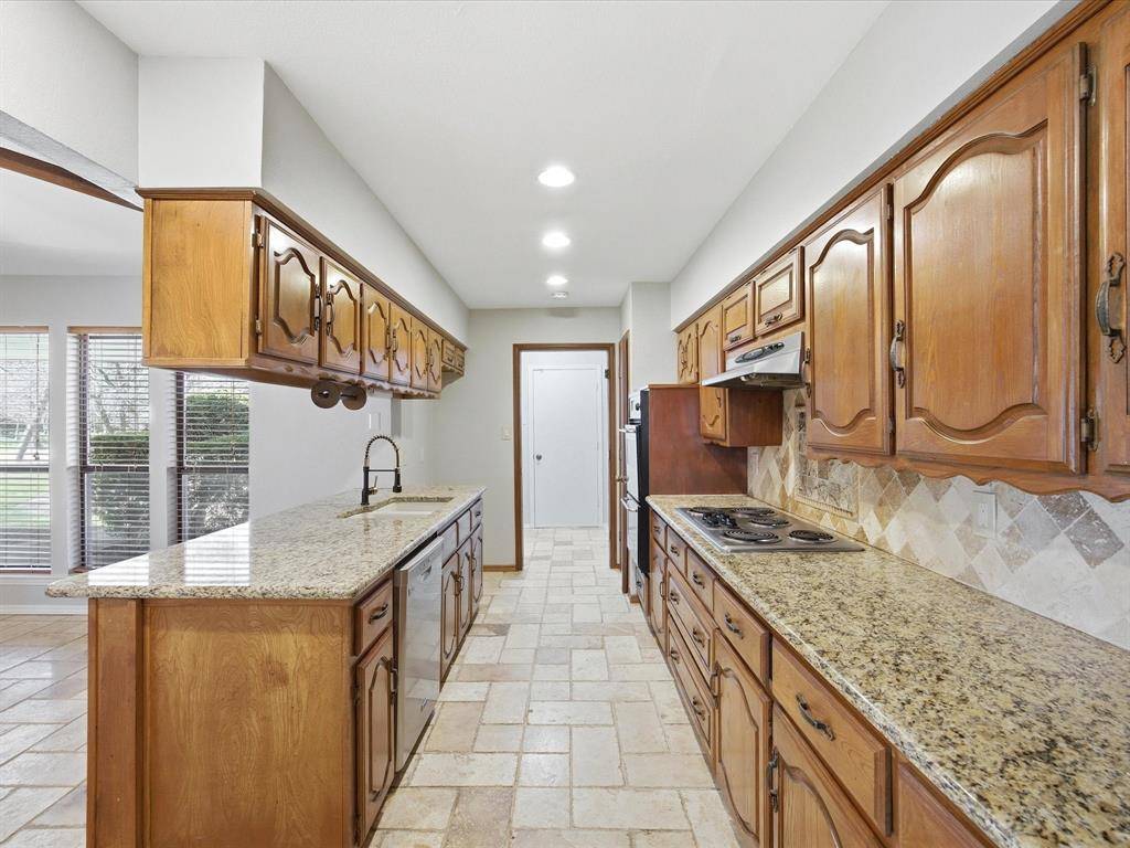 1029 Cedar Trail Drive, Cedar Hill, TX 75104