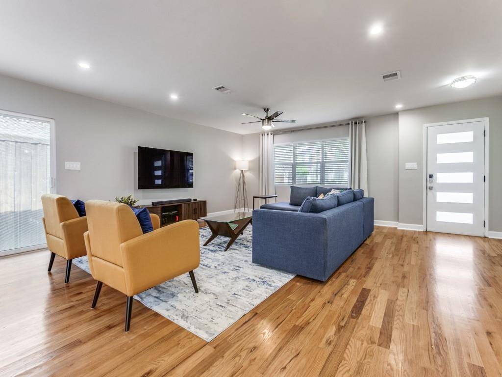 3564 Vinecrest Drive, Dallas, TX 75229