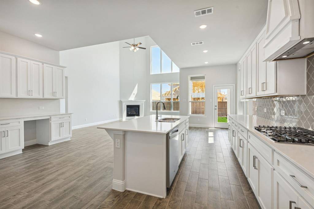 604 Portina Drive, Anna, TX 75409